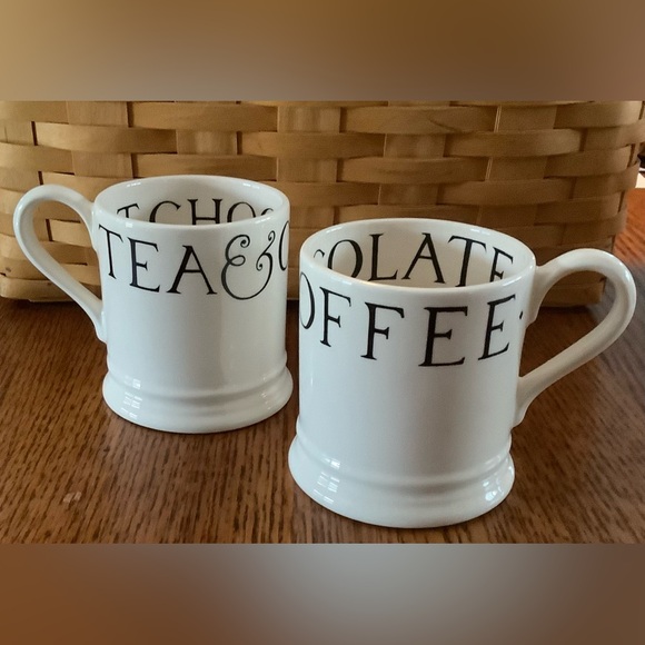 Set of 2 Emma Bridgewater Pottery 1/2 pint mugs Black Toast & Marmalade 1st  qual